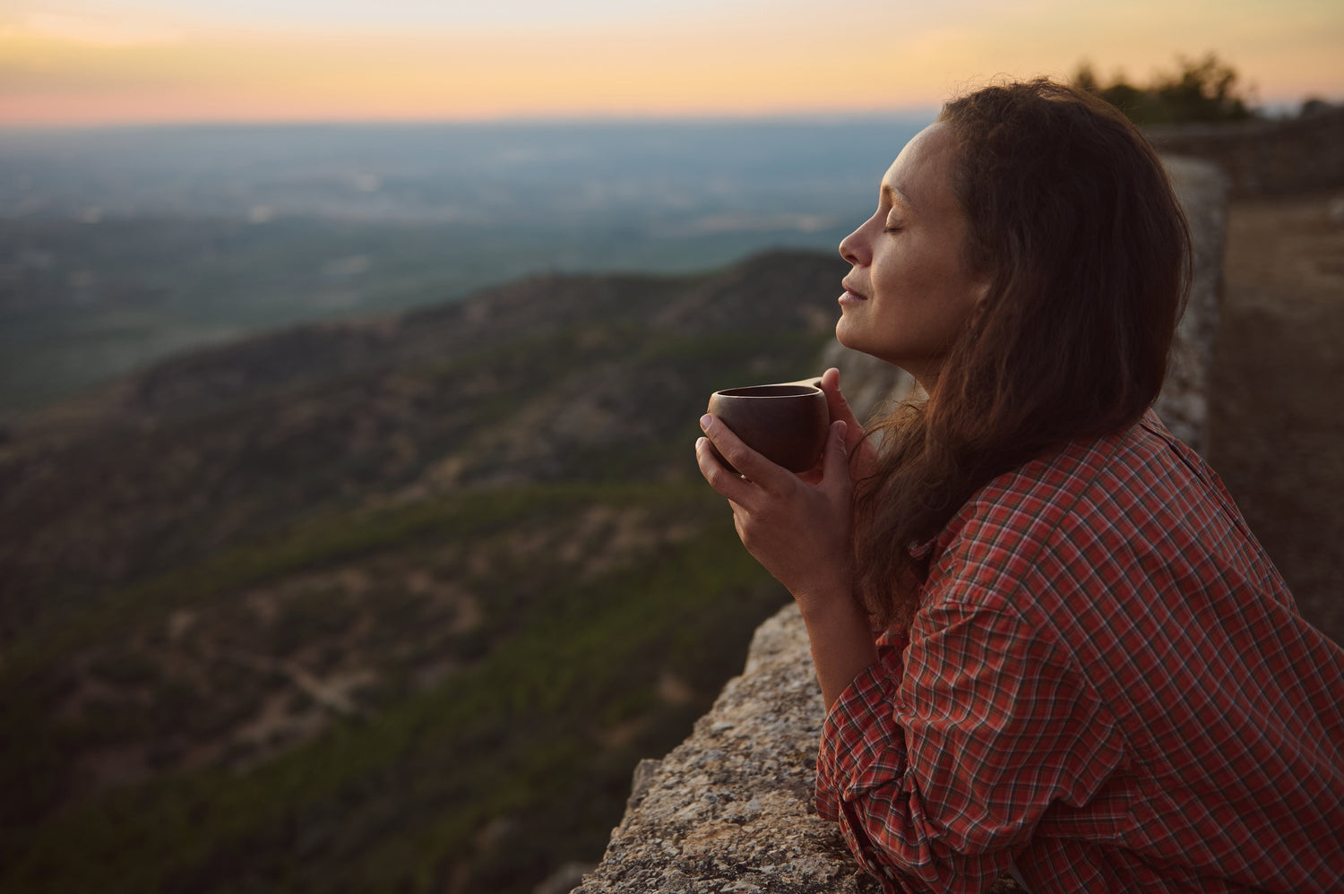 WANDER WOMEN SALES