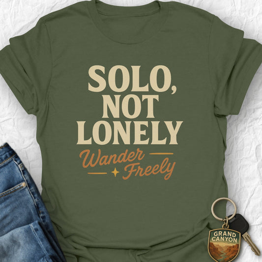 Solo and Wander T-Shirt - T-Shirt Military Green / S